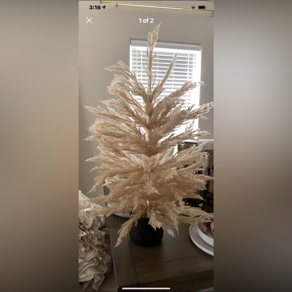 Christmas tree 31”